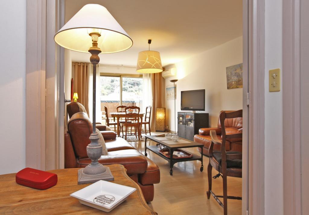 Appartement 6 Personnes Avec Terrasse Le Port Nice Ruang foto