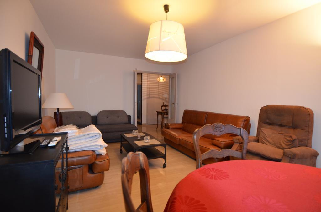 Appartement 6 Personnes Avec Terrasse Le Port Nice Bagian luar foto
