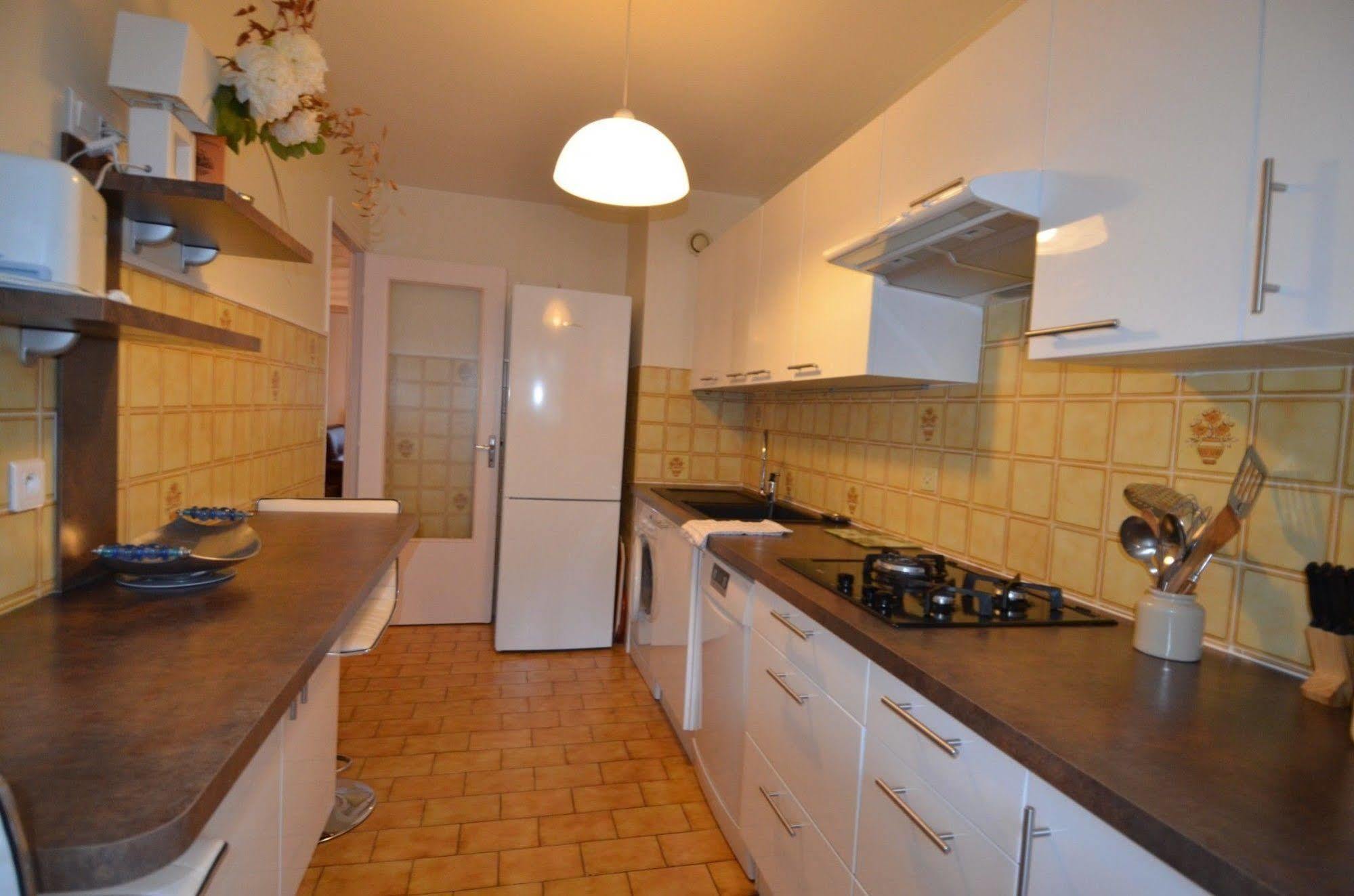 Appartement 6 Personnes Avec Terrasse Le Port Nice Bagian luar foto